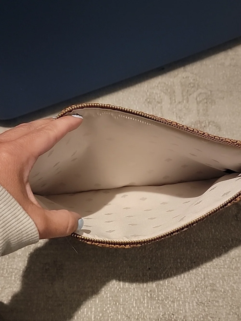 KATE SPADE Woven Straw Clutch - Tan